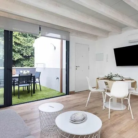 Sunnyland Atico Adelfas *